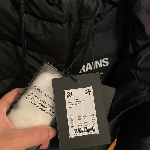 NWT Rains waterproof puffer | Unisex XS - Picture 3 of 8